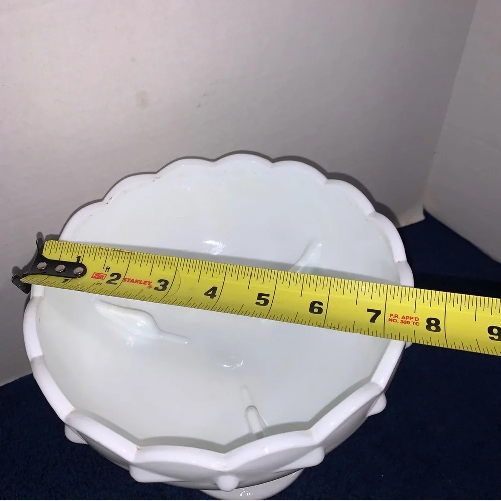 Vintage Indiana White Large Milk Glass Tear Drop Compote Pedestal Dish 7.5in